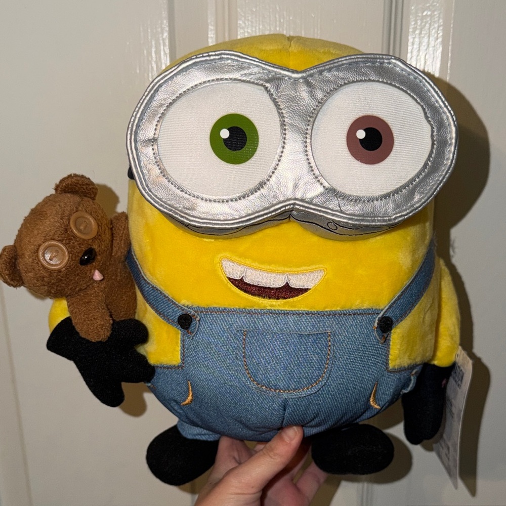 universal Studio Despicable Me Minion Mayhem with teddy bear